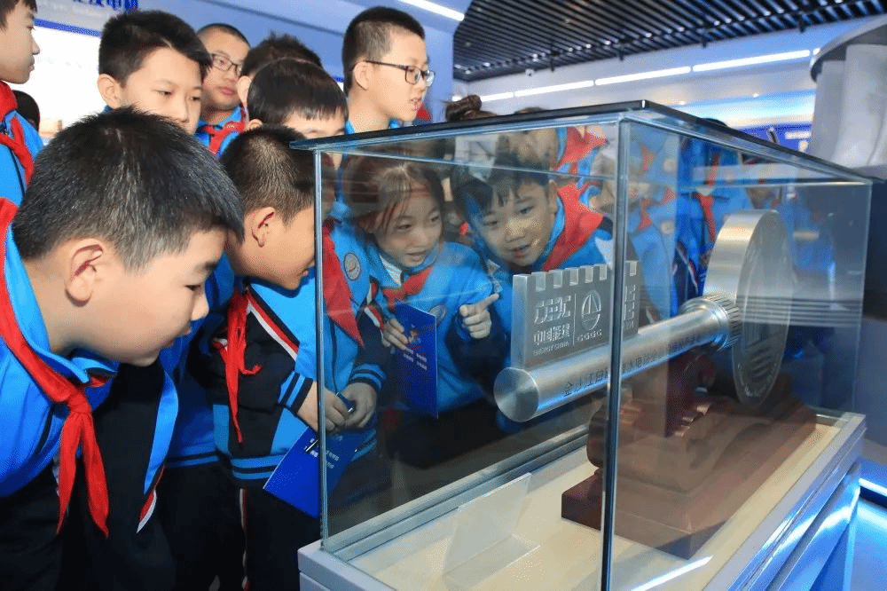 6B4F5C78CA59BB06512872DAE44_154A3843_515D8